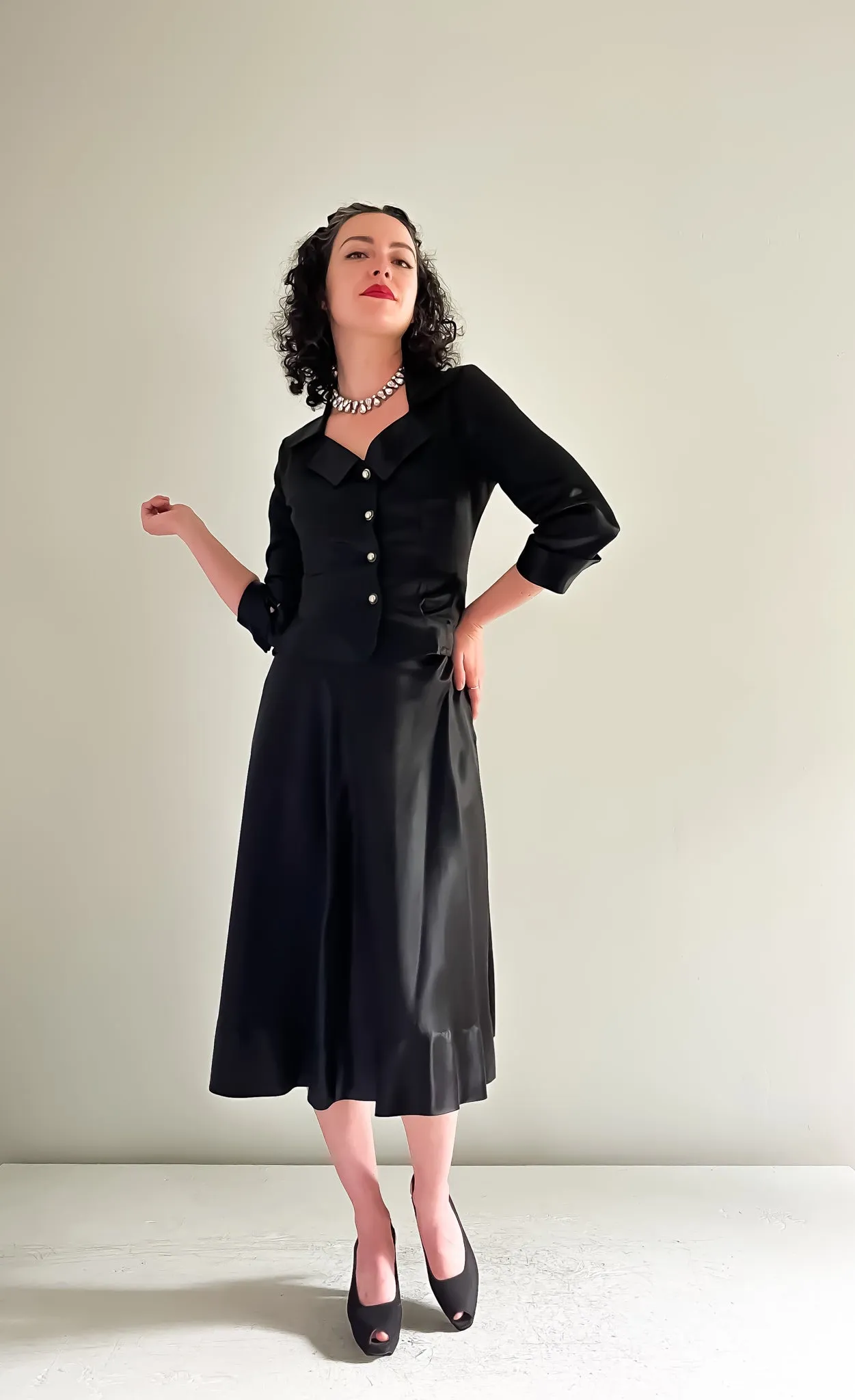 1950's Femme Fatale Black Two Piece Black Satin Cocktail Suit / Sz XS