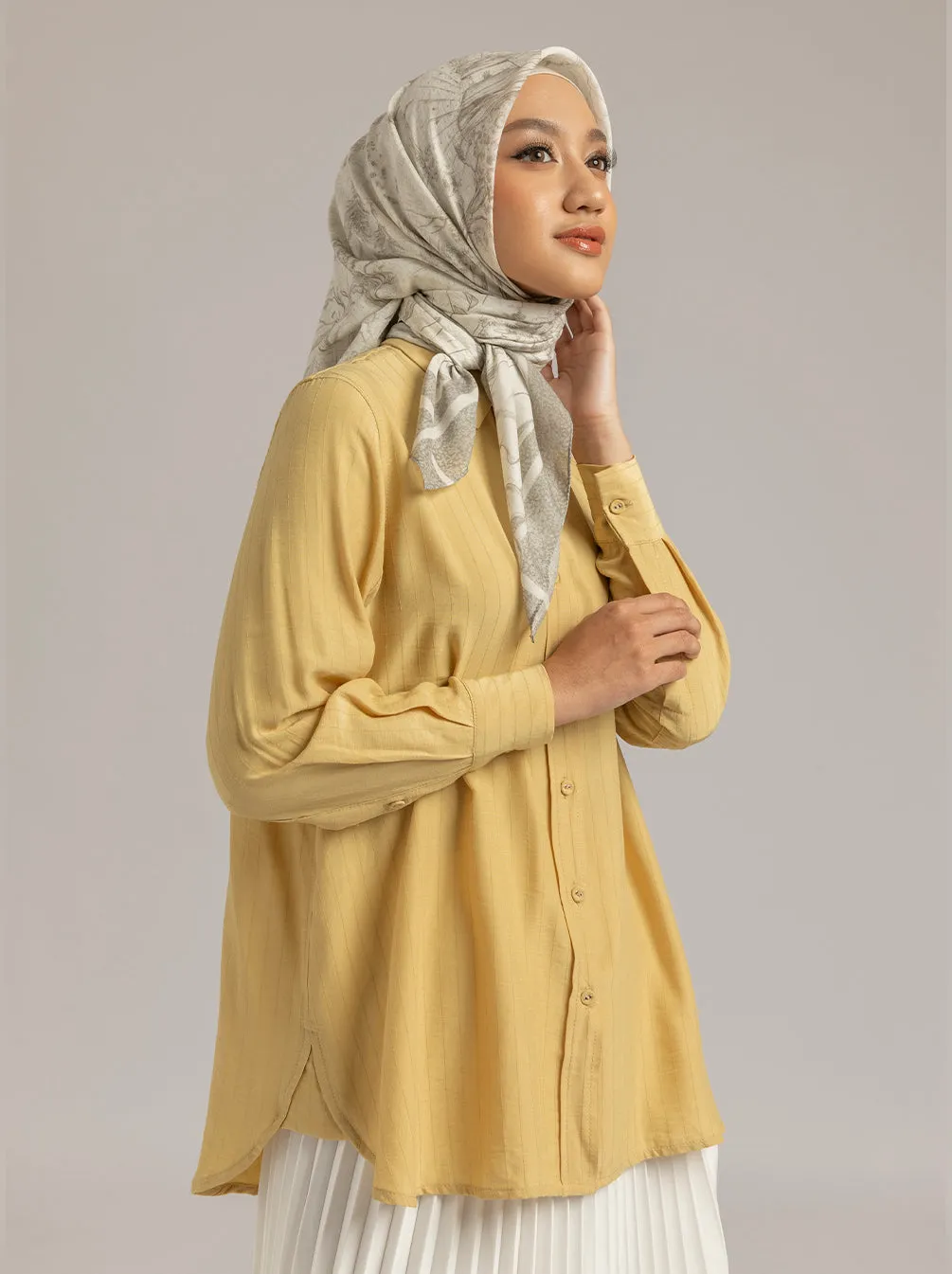 ANARA TOP PLAIN BUTTER