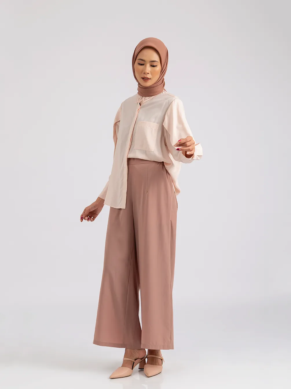 AYDA TOP PLAIN BLUSH