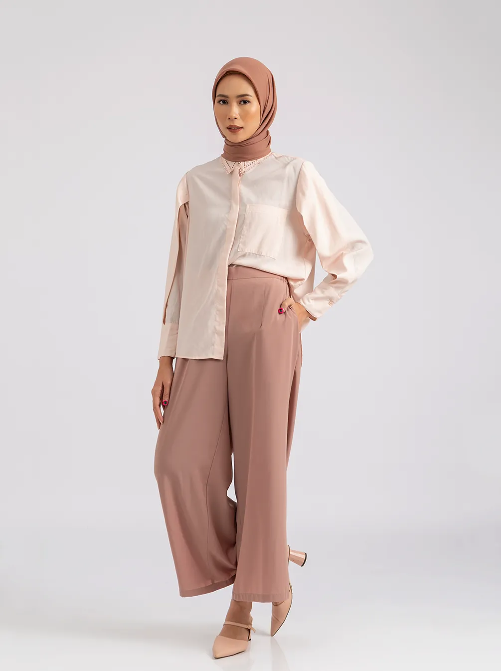 AYDA TOP PLAIN BLUSH