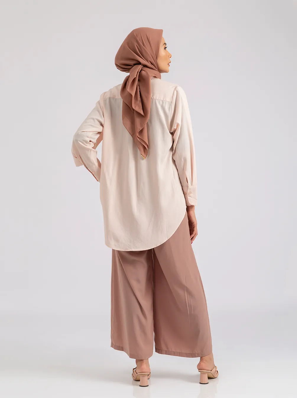 AYDA TOP PLAIN BLUSH