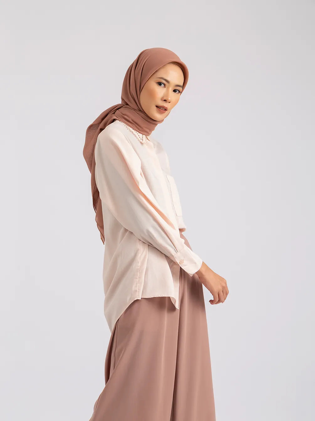 AYDA TOP PLAIN BLUSH