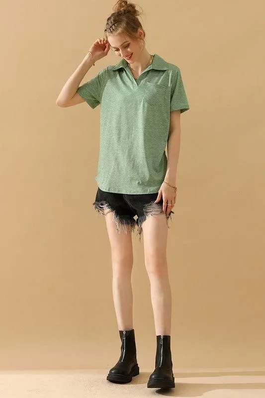 BASIC SHORT SLEEVE POCKET CALLAR TOP