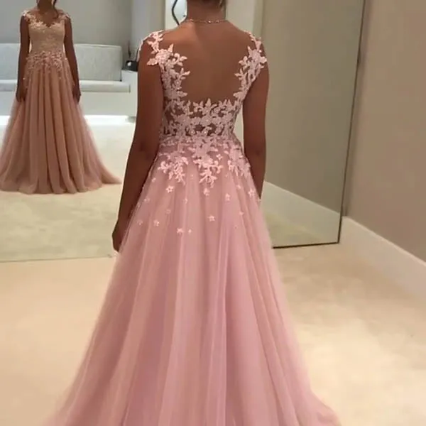 Beautiful Pink Ball Gown Chiffon Sweatheart Prom Dresses With Lace Appliques, SP578