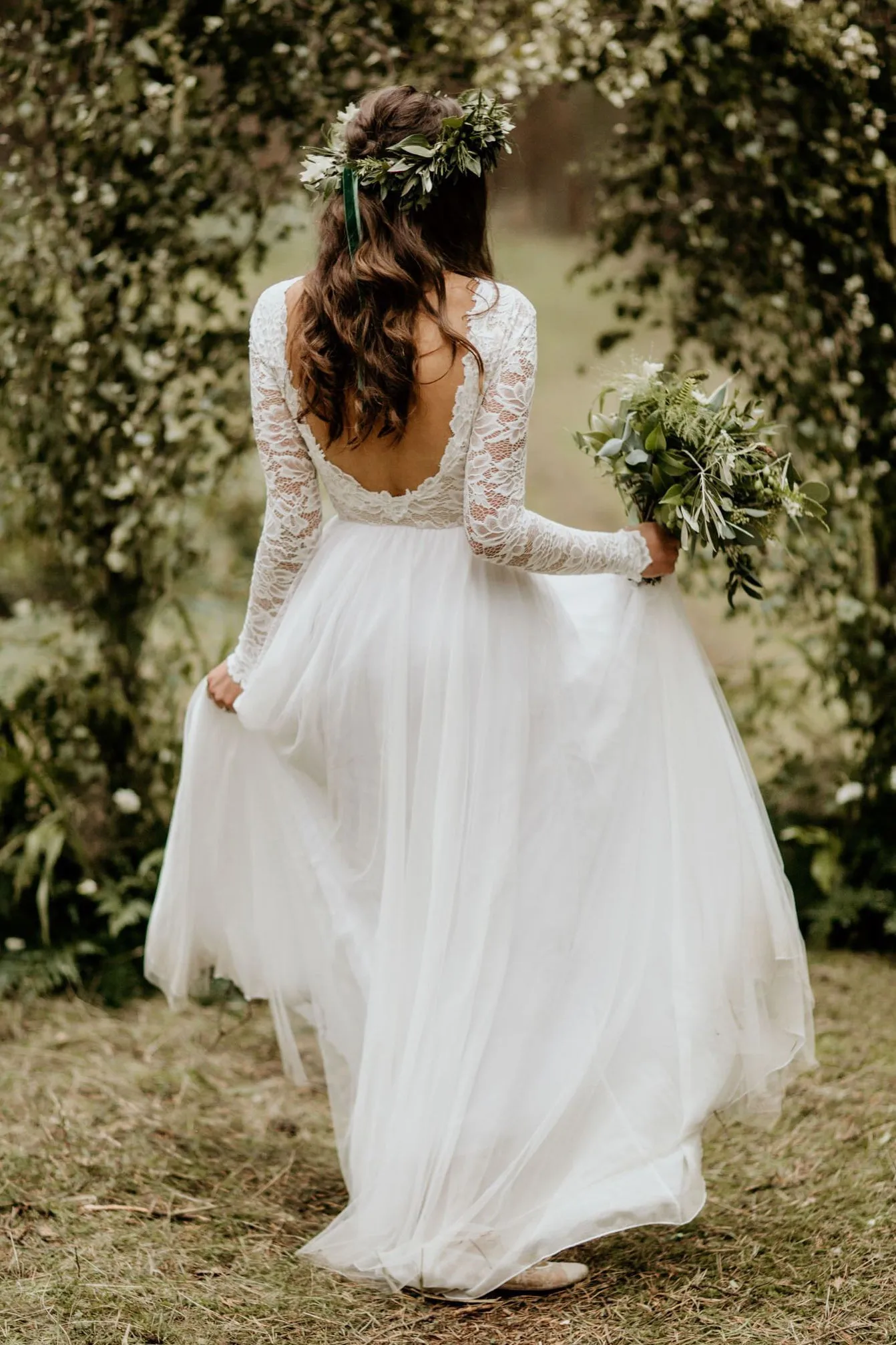 Boho Bridal Gown Open Back Wedding Dresses With Lace Long Sleeves OW567