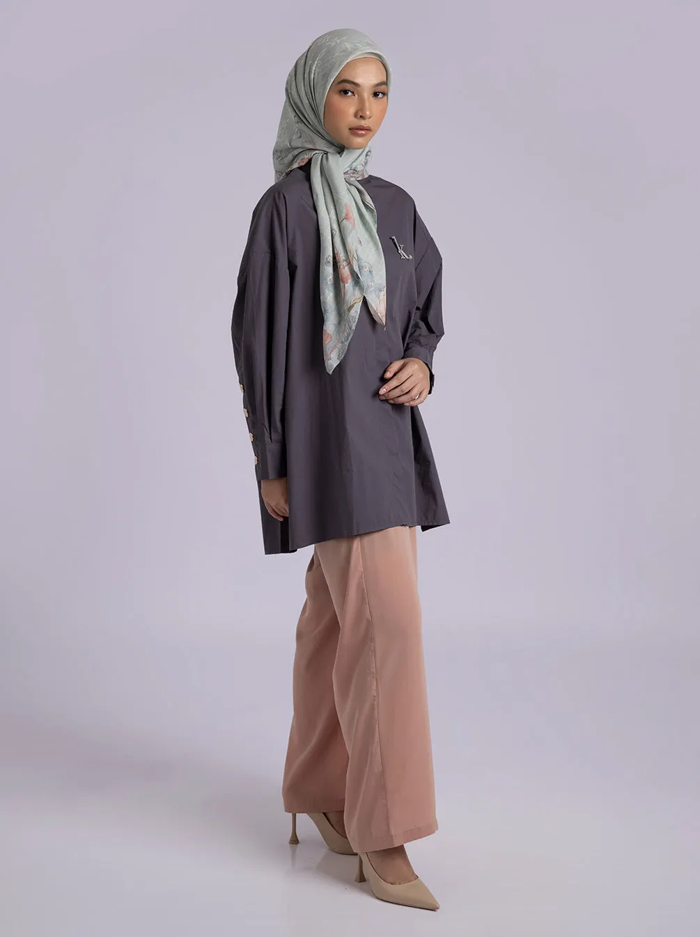 GALE TOP PLAIN CHARCOAL