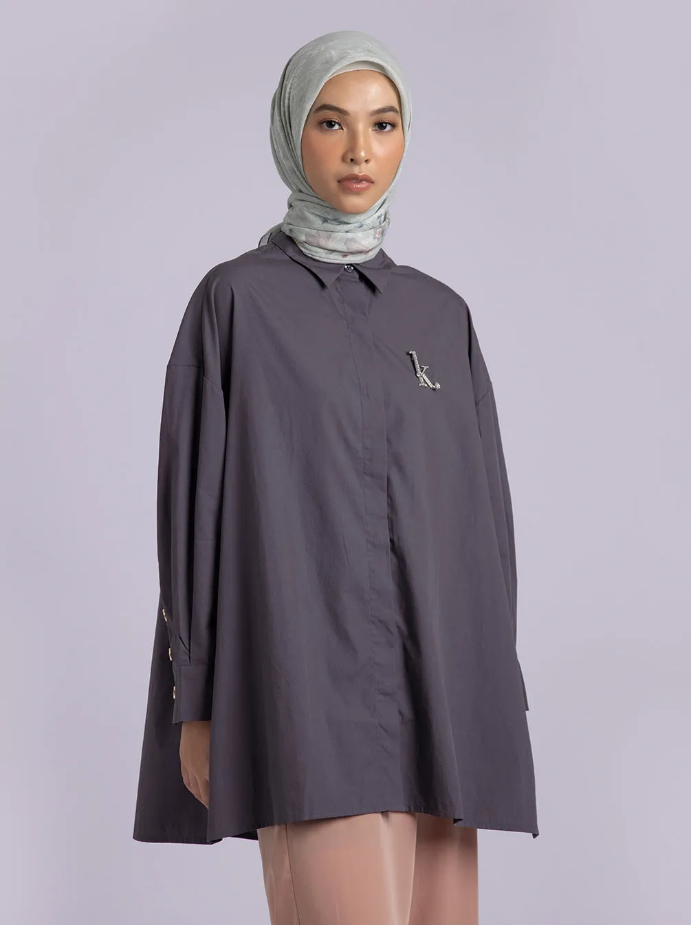 GALE TOP PLAIN CHARCOAL