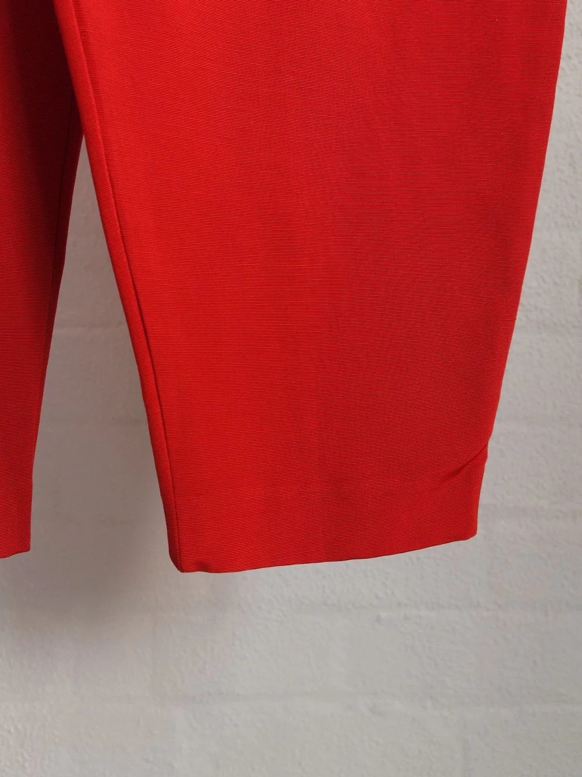 Jasper Conran 1980s red grosgrain tapered balloon trousers - womens 10 8