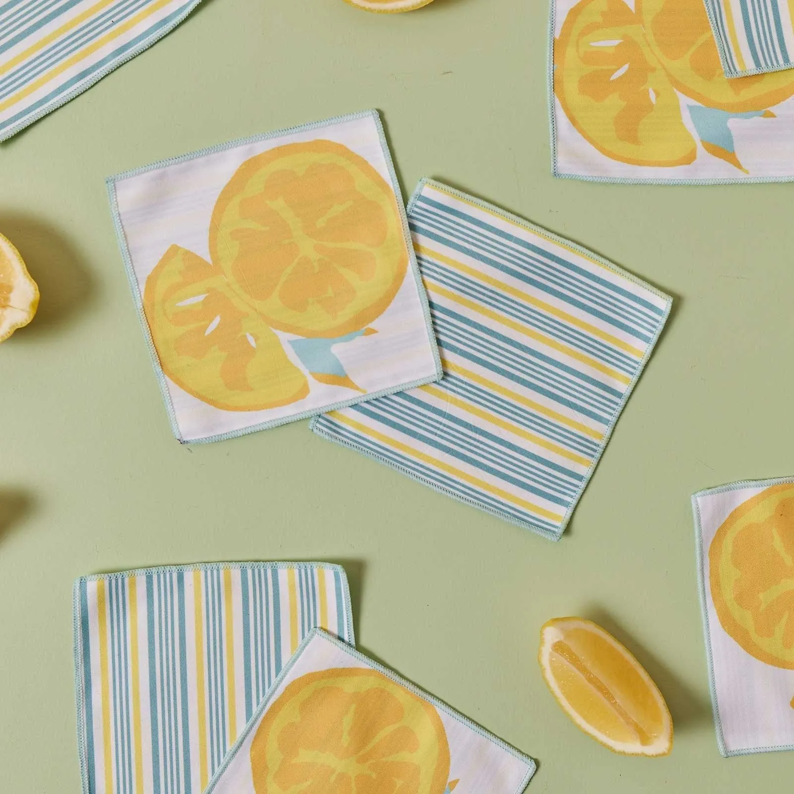 Lemon Slices blu Kitchen Reusable Cocktail Napkins (Set of 8)