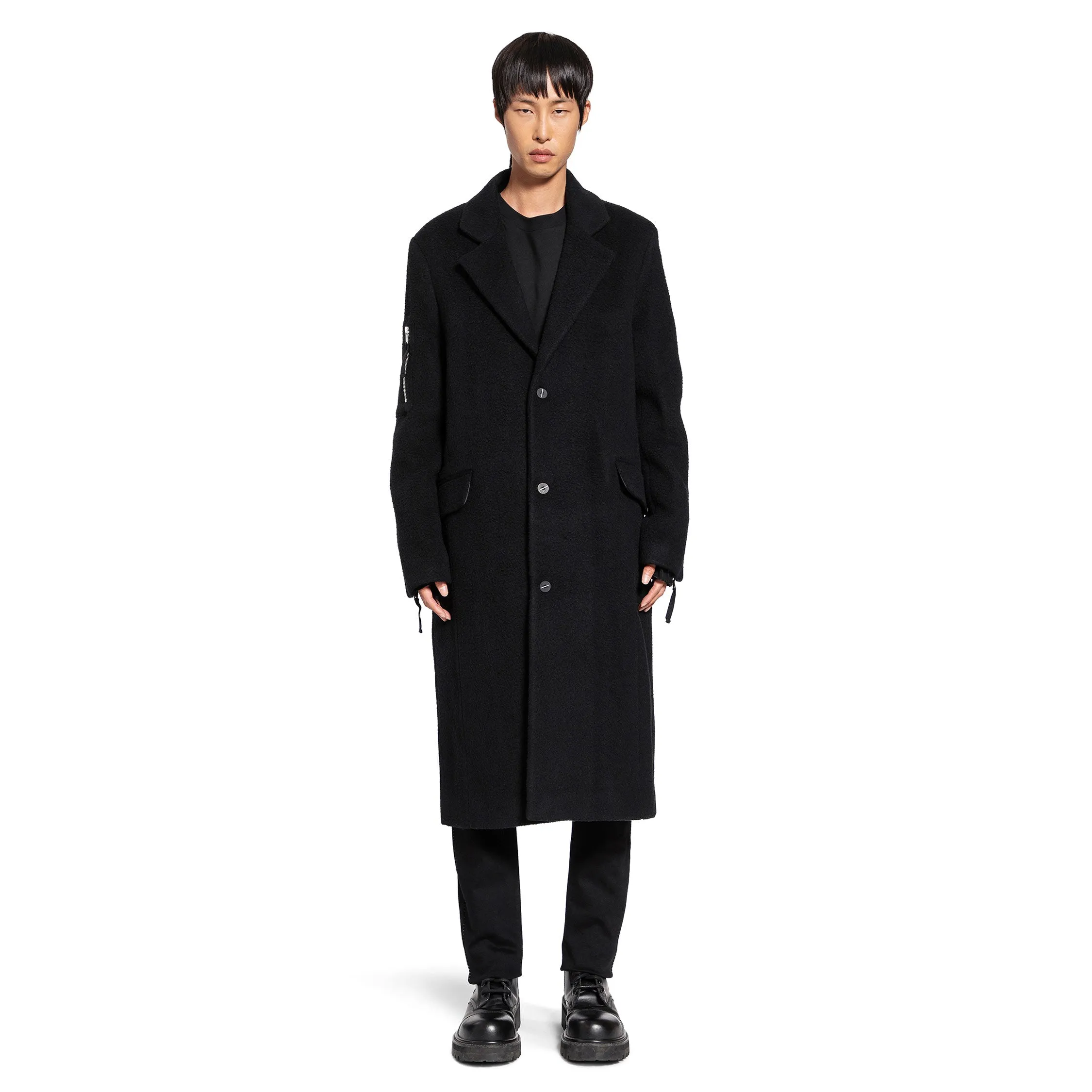 THOM KROM MAN BLACK COATS